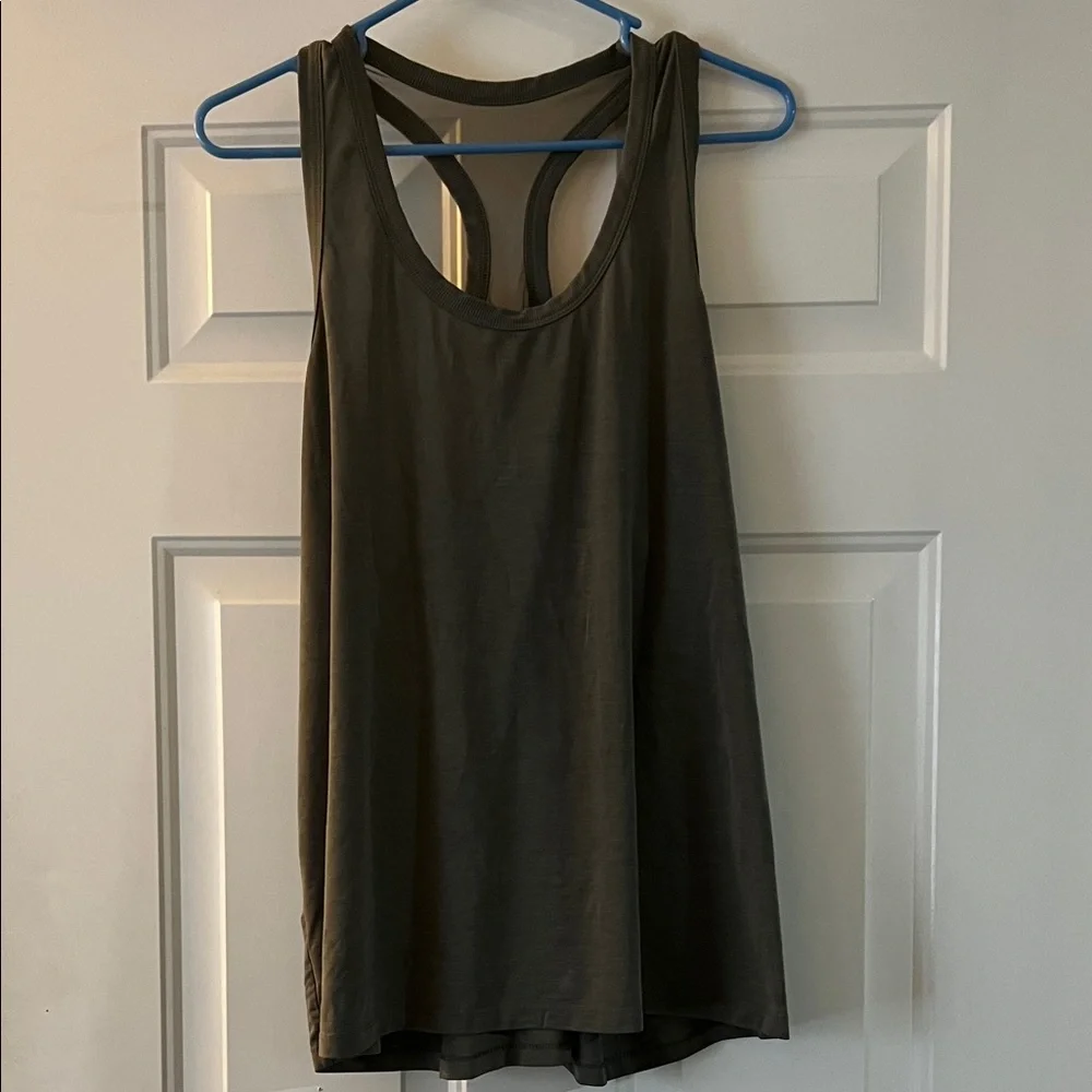 Athletic Works Women's Army Green Racerback Tank Top - Picture 1 of 3